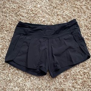 Lululemon black shorts